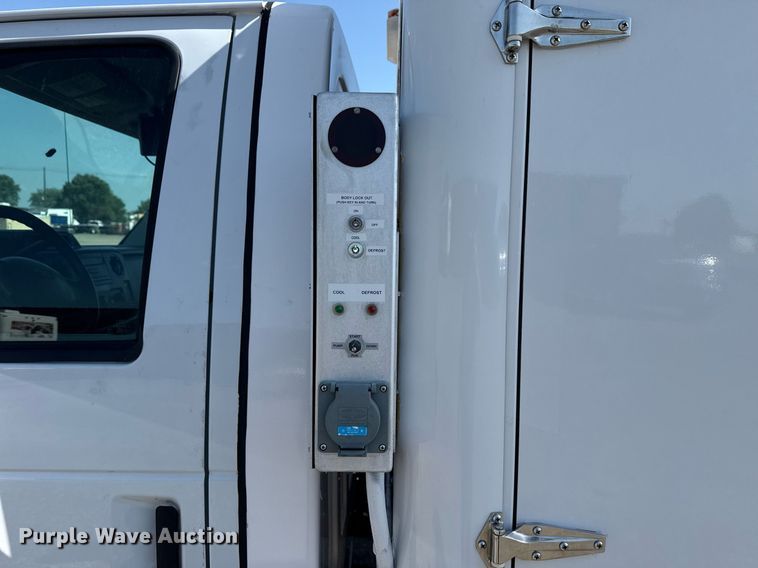 image for item EG6012 2018 Ford E450 Super Duty  refrigerated truck