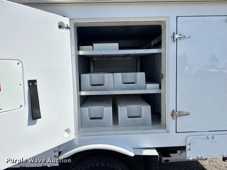 image for item EG6012 2018 Ford E450 Super Duty  refrigerated truck