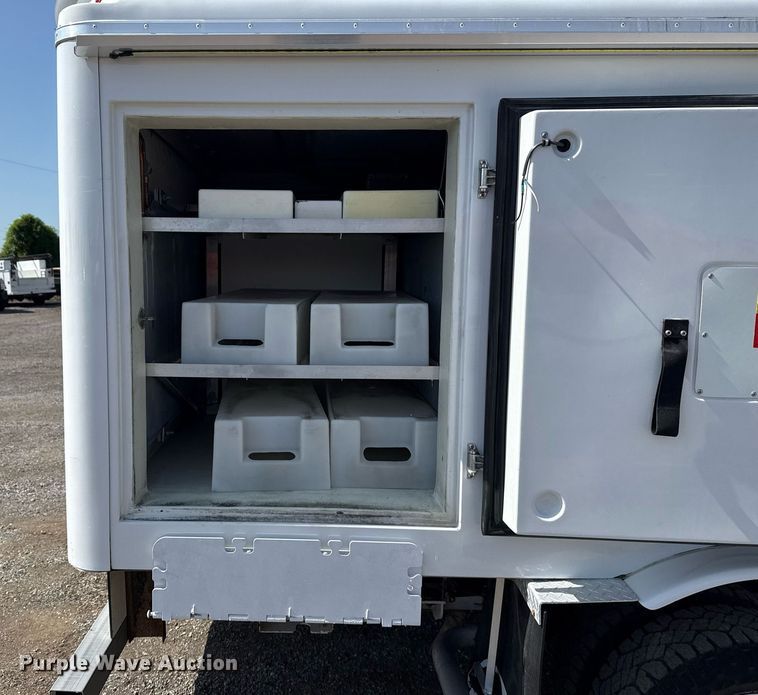 image for item EG6012 2018 Ford E450 Super Duty  refrigerated truck