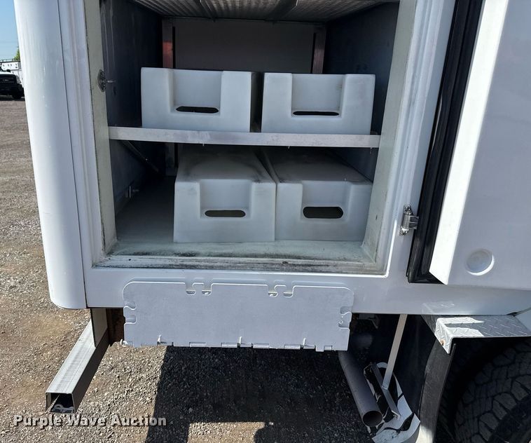 image for item EG6012 2018 Ford E450 Super Duty  refrigerated truck