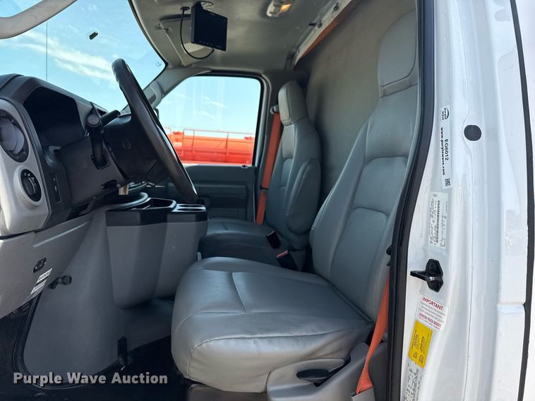 image for item EG6012 2018 Ford E450 Super Duty  refrigerated truck