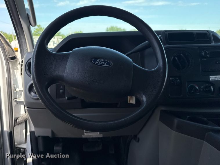 image for item EG6012 2018 Ford E450 Super Duty  refrigerated truck