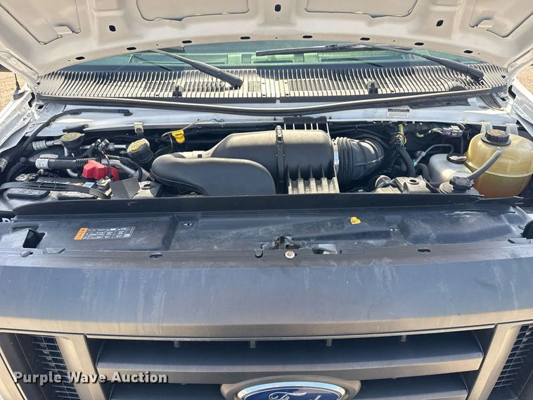 image for item EG6012 2018 Ford E450 Super Duty  refrigerated truck