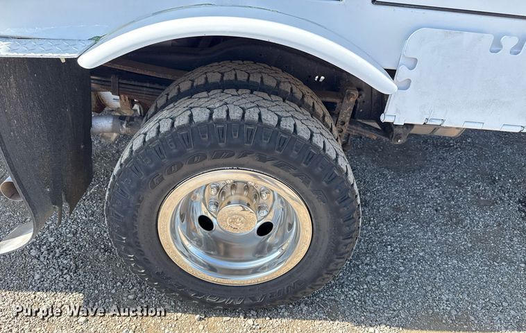 image for item EG6012 2018 Ford E450 Super Duty  refrigerated truck