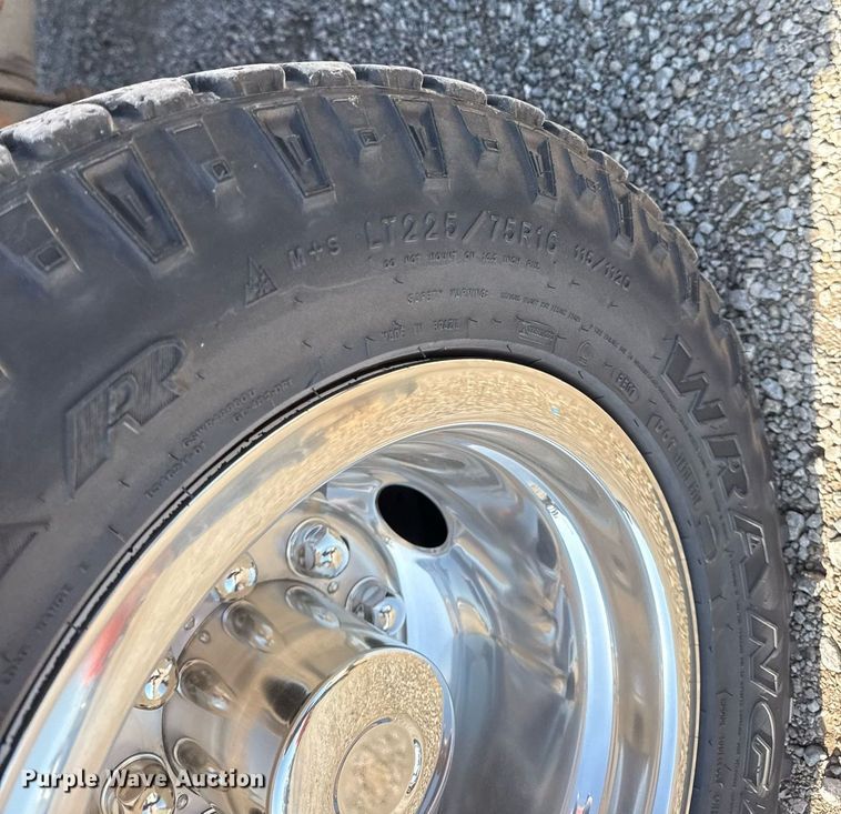 image for item EG6012 2018 Ford E450 Super Duty  refrigerated truck