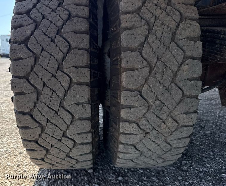 image for item EG6012 2018 Ford E450 Super Duty  refrigerated truck