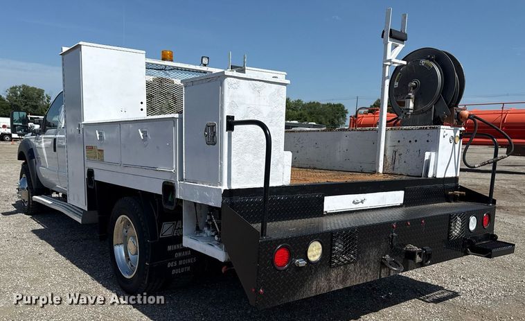 image for item EG6013 2013 Ford F550 Crew Cab flatbed truck