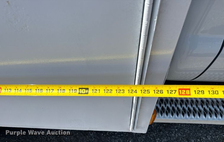 image for item EG6013 2013 Ford F550 Crew Cab flatbed truck