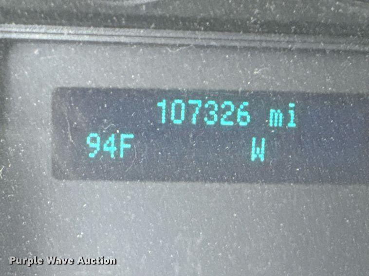 image for item EG6013 2013 Ford F550 Crew Cab flatbed truck