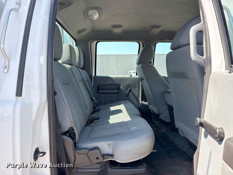 image for item EG6013 2013 Ford F550 Crew Cab flatbed truck