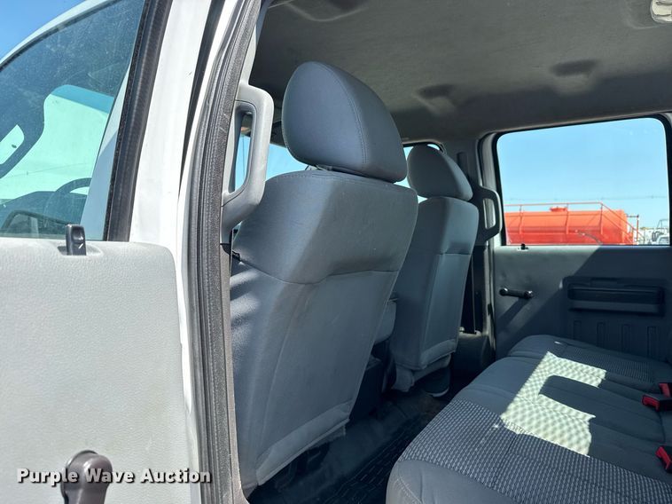 image for item EG6013 2013 Ford F550 Crew Cab flatbed truck