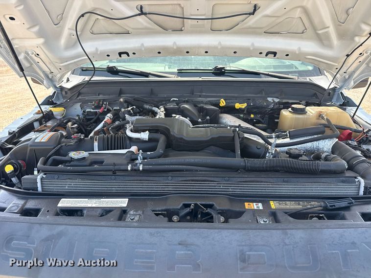 image for item EG6013 2013 Ford F550 Crew Cab flatbed truck