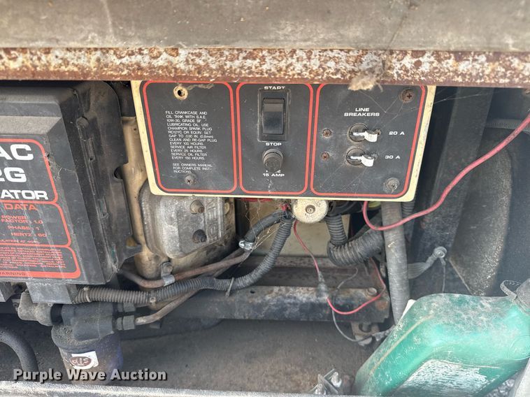 image for item EG6019 1994 SeaBreeze Chevrolet P30 RV