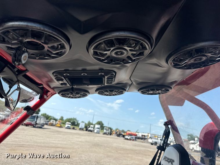 image for item EG6020 2016 Polaris Razor XP 1000 utility vehicle