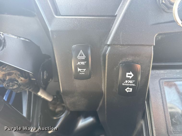 image for item EG6020 2016 Polaris Razor XP 1000 utility vehicle