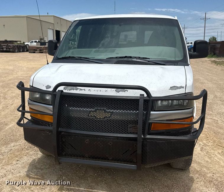 image for item EG6643 2012 Chevrolet Express 3500  van