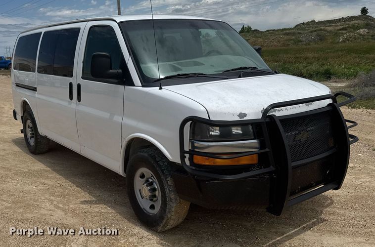 image for item EG6643 2012 Chevrolet Express 3500  van