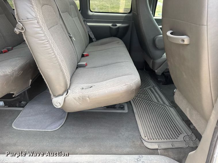 image for item EG6643 2012 Chevrolet Express 3500  van