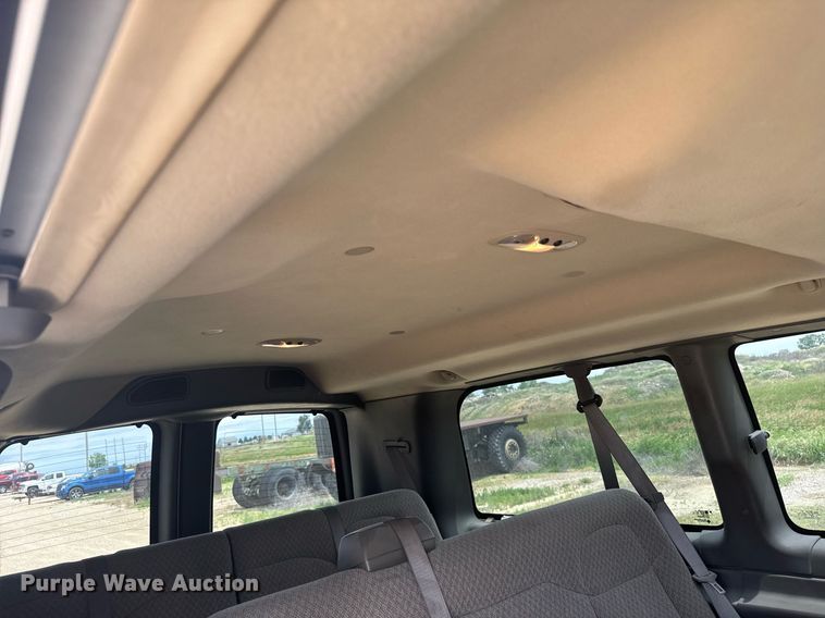 image for item EG6643 2012 Chevrolet Express 3500  van