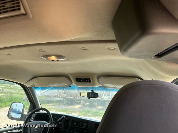 image for item EG6643 2012 Chevrolet Express 3500  van