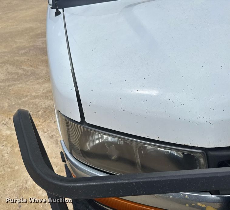 image for item EG6644 2011 Chevrolet Express 3500 van