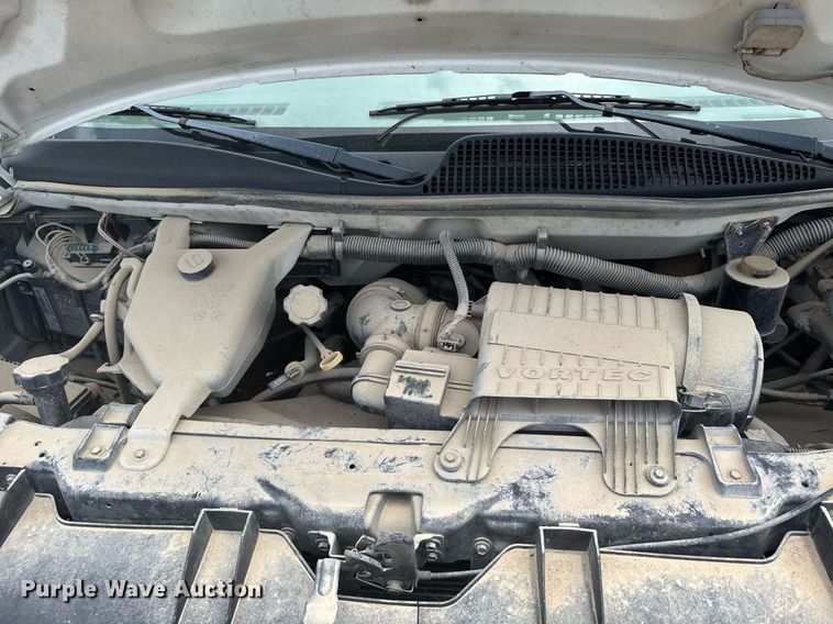 image for item EG6644 2011 Chevrolet Express 3500 van