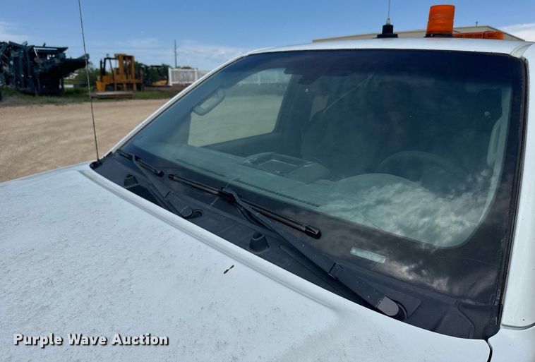 image for item EG6645 2014 Nissan Frontier King Cab pickup truck