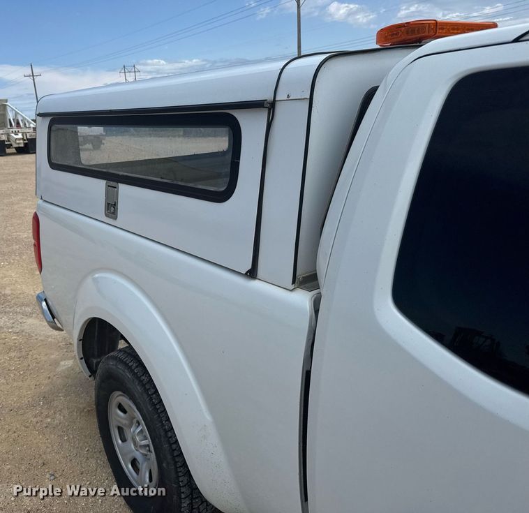 image for item EG6645 2014 Nissan Frontier King Cab pickup truck