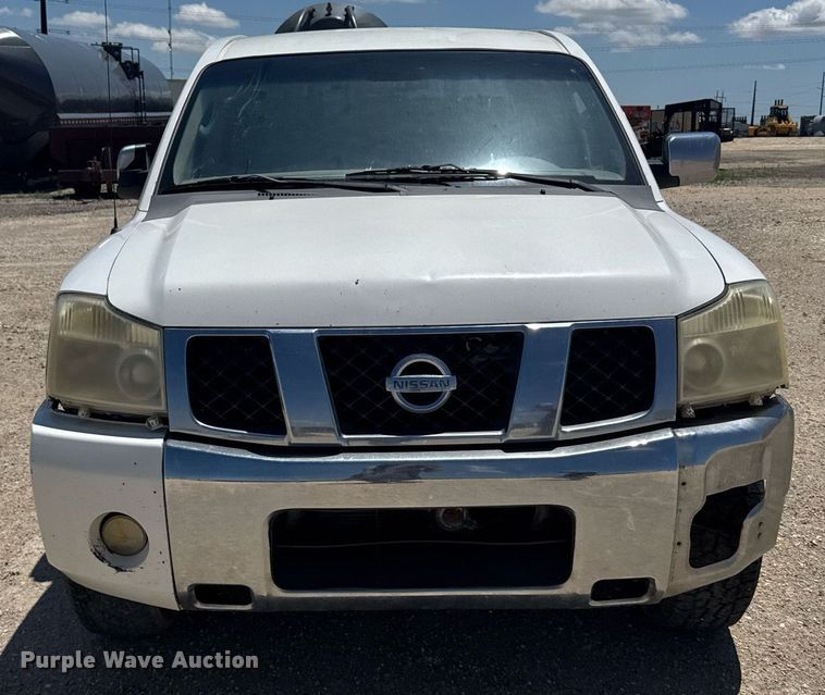 image for item EG6646 2006 Nissan Titan  Crew Cab pickup truck