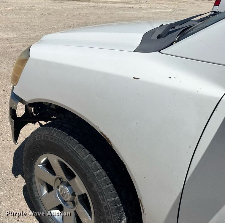 image for item EG6646 2006 Nissan Titan  Crew Cab pickup truck