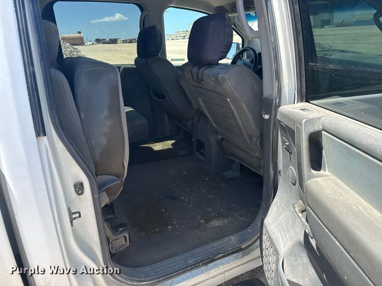 image for item EG6646 2006 Nissan Titan  Crew Cab pickup truck