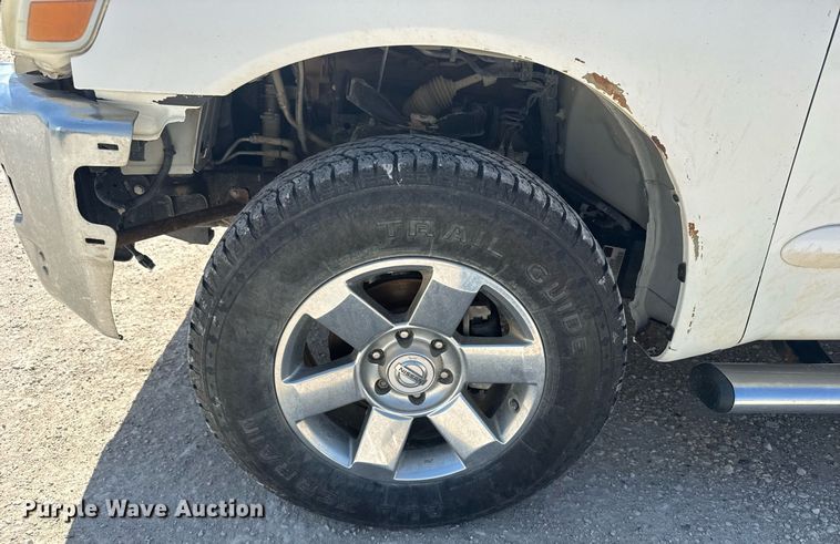 image for item EG6646 2006 Nissan Titan  Crew Cab pickup truck