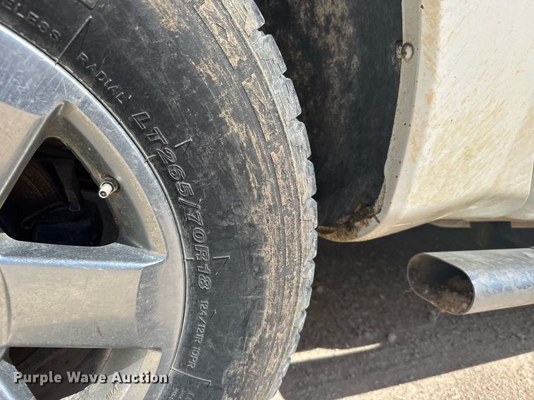 image for item EG6646 2006 Nissan Titan  Crew Cab pickup truck