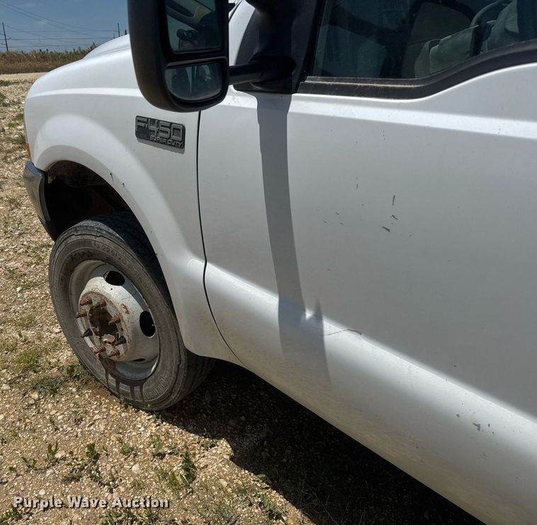 image for item EG6648 2004 Ford F450 utility / service truck