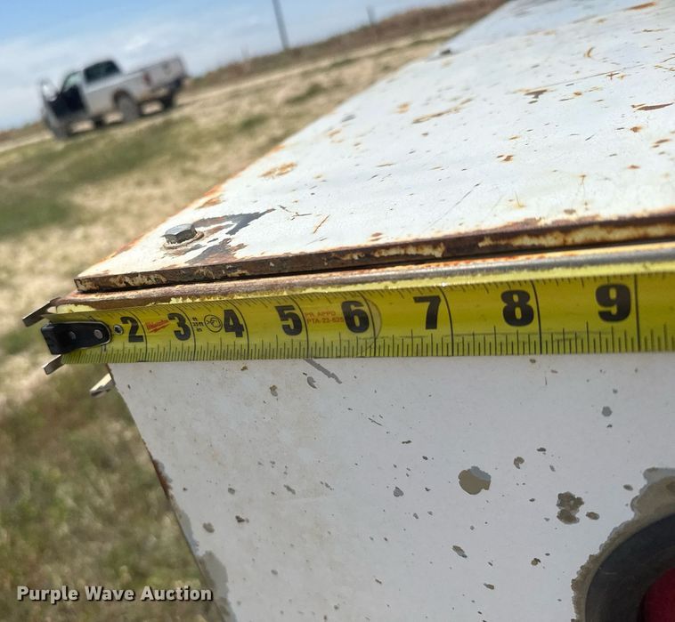 image for item EG6648 2004 Ford F450 utility / service truck