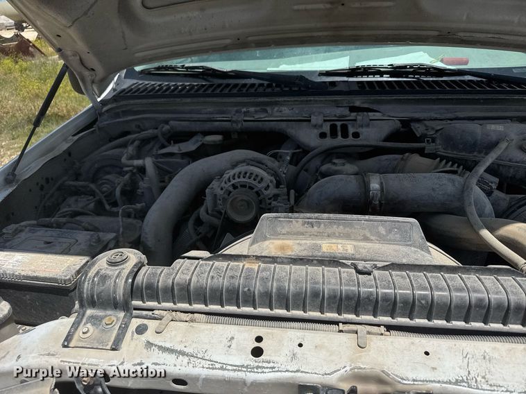 image for item EG6648 2004 Ford F450 utility / service truck