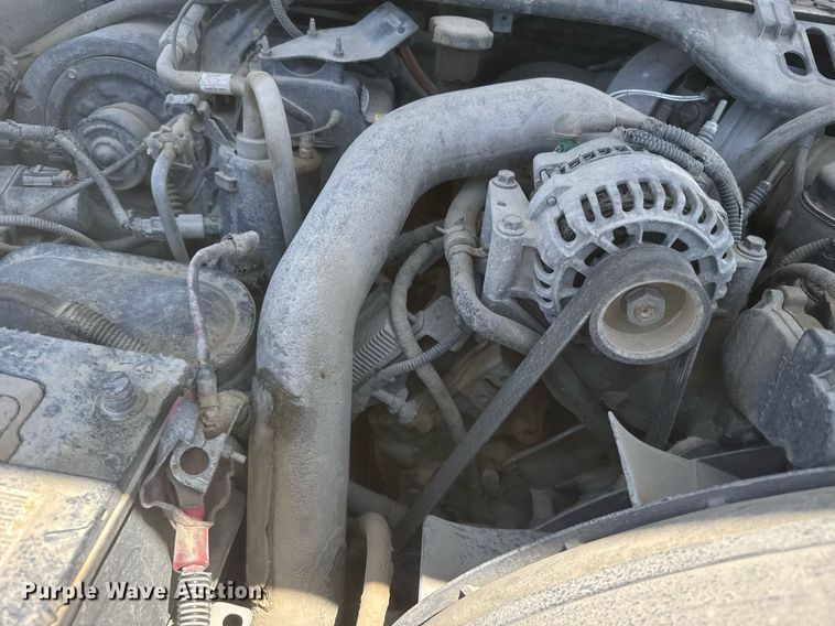 image for item EG6648 2004 Ford F450 utility / service truck