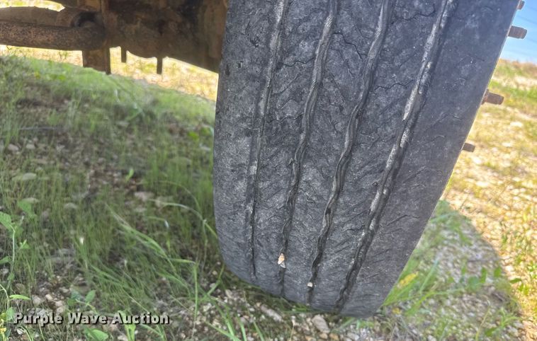 image for item EG6648 2004 Ford F450 utility / service truck