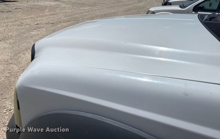 image for item EG6656 2005 Ford  F450 Super Duty utility / service truck