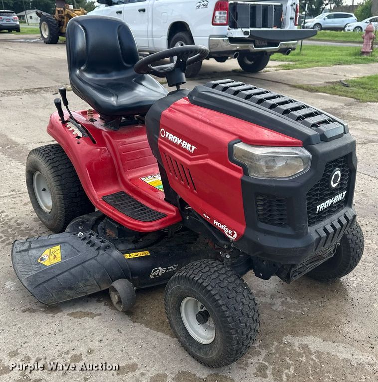 image for item EG8138 2018 Troy-Bilt Horse  lawn mower