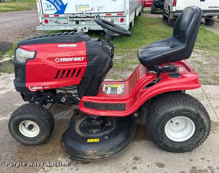 image for item EG8138 2018 Troy-Bilt Horse  lawn mower