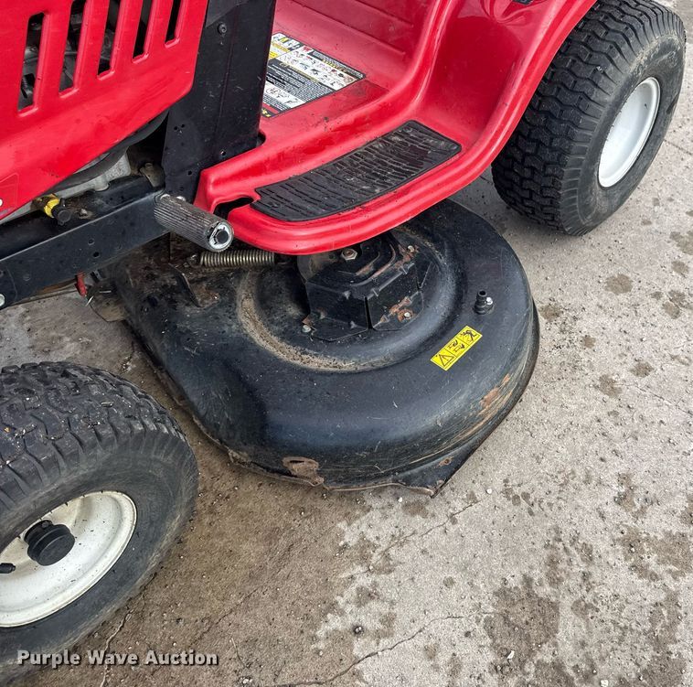 image for item EG8138 2018 Troy-Bilt Horse  lawn mower