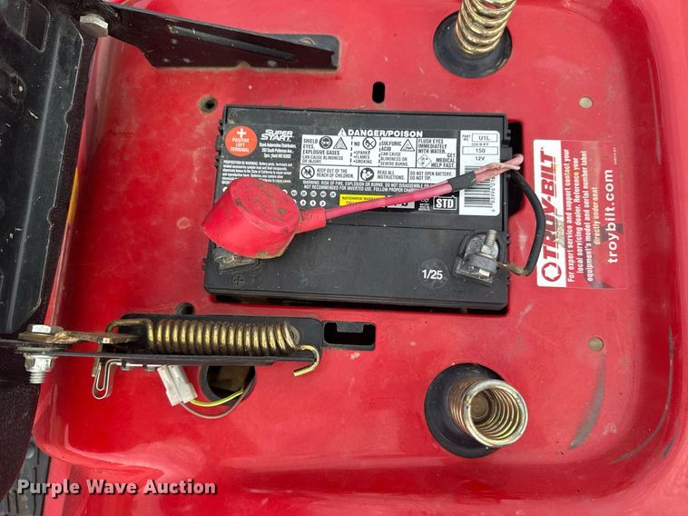 image for item EG8138 2018 Troy-Bilt Horse  lawn mower