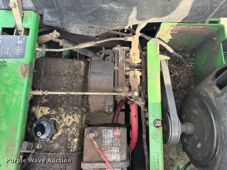 image for item EG8141 John Deere 757 ZTR lawn mower