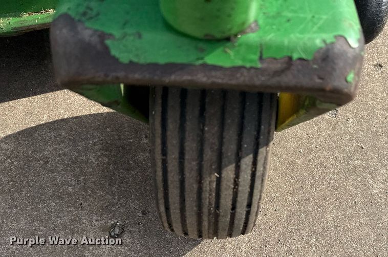 image for item EG8141 John Deere 757 ZTR lawn mower