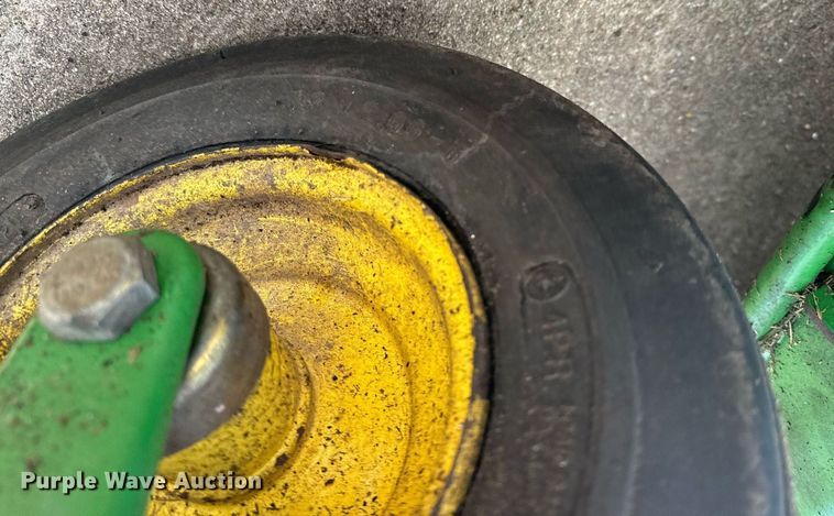 image for item EG8141 John Deere 757 ZTR lawn mower