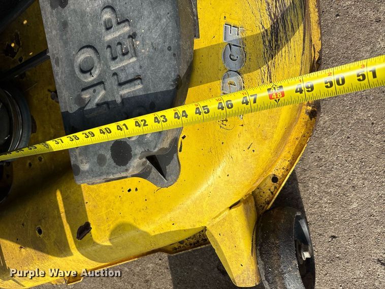 image for item EG8143 2008 John Deere Z425 48C ZTR lawn mower