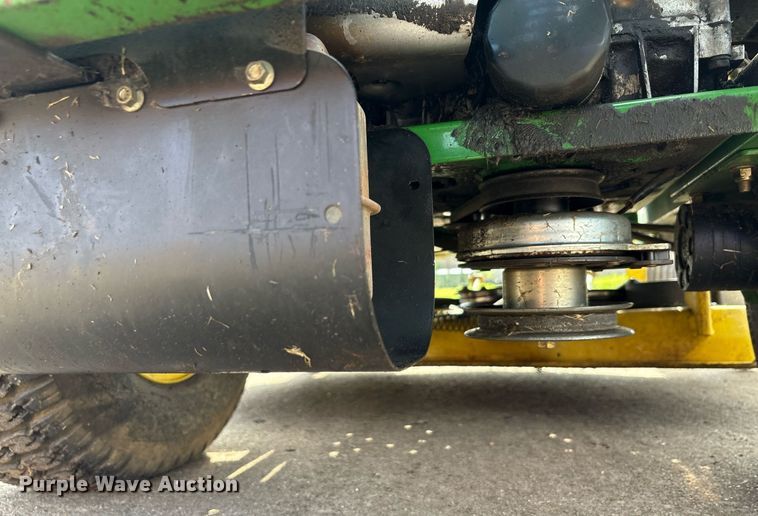 image for item EG8143 2008 John Deere Z425 48C ZTR lawn mower