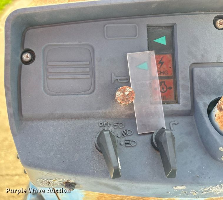 image for item EG8147 Mitsubishi MTE1800D MFWD tractor