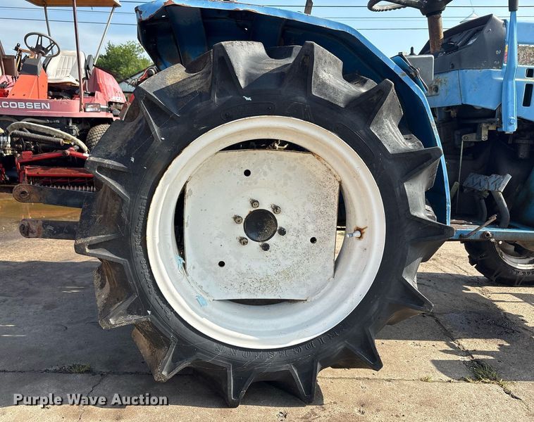 image for item EG8147 Mitsubishi MTE1800D MFWD tractor